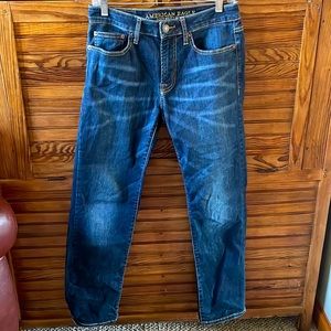 AMERICAN EAGLE MENS JEANS. US 28W 30L